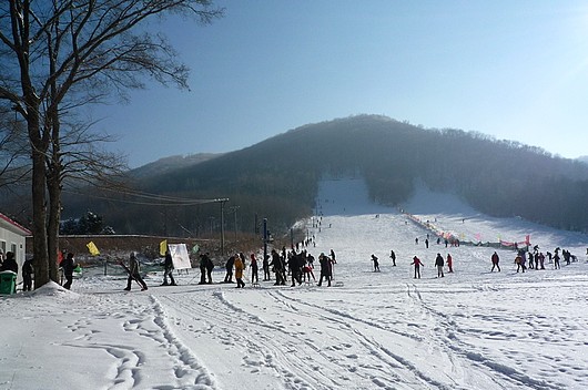 玉泉国际狩猎滑雪场