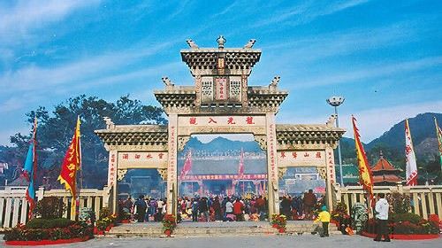 德庆 图片                                       悦城龙母祖庙  0&