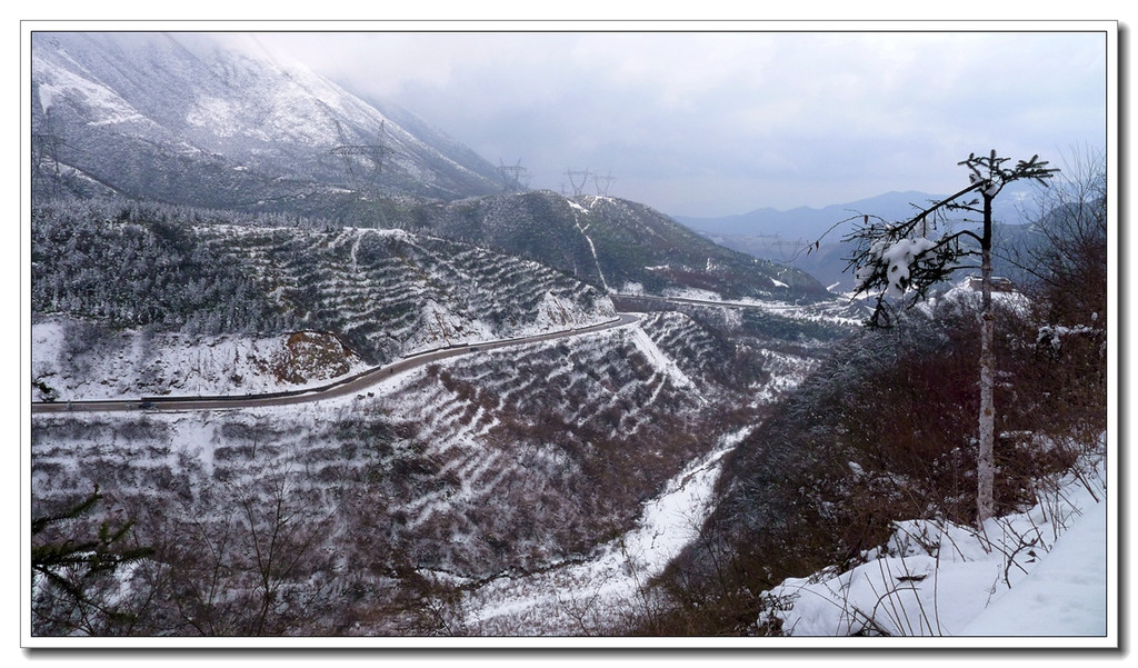 翻越泥巴山