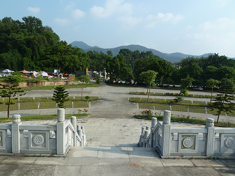 雲浮新興龍山國恩寺,藏佛坑