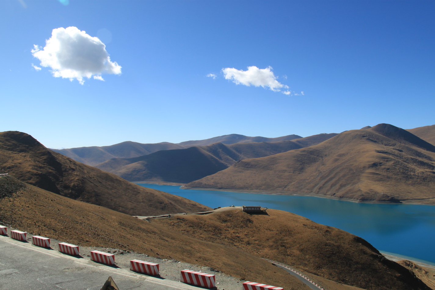甘巴拉山口风光 甘巴拉山口