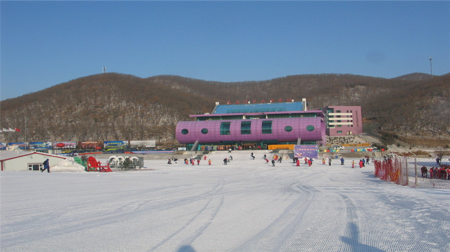 蓮花山滑雪場